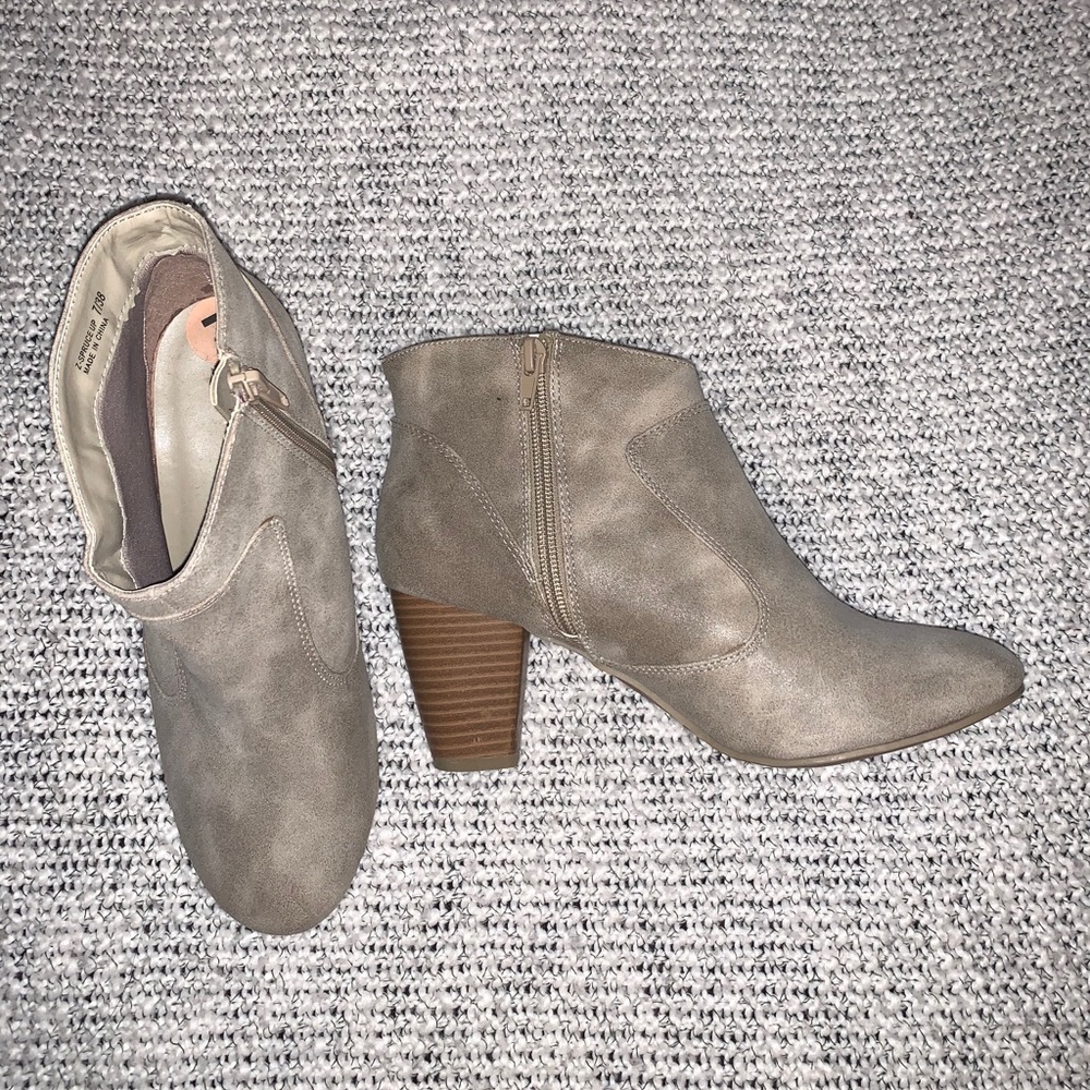 Taupe Western Style Booties